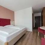 Готель Garni Sirmian Мерано