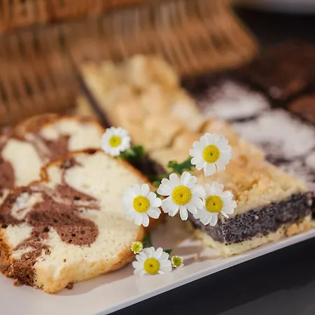 Hotel Garni Sirmian 3*